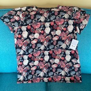 NWT Lucky Brand Floral T-Shirt Size Large
